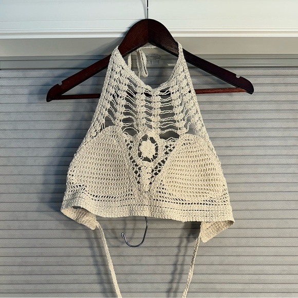 Tops - 100% cotton crochet halter top